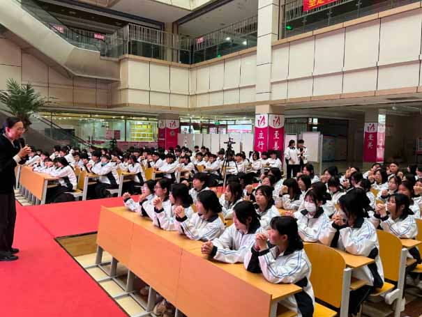 QQ20251114-171034副本.jpg QQ20251114-171034副本.jpg